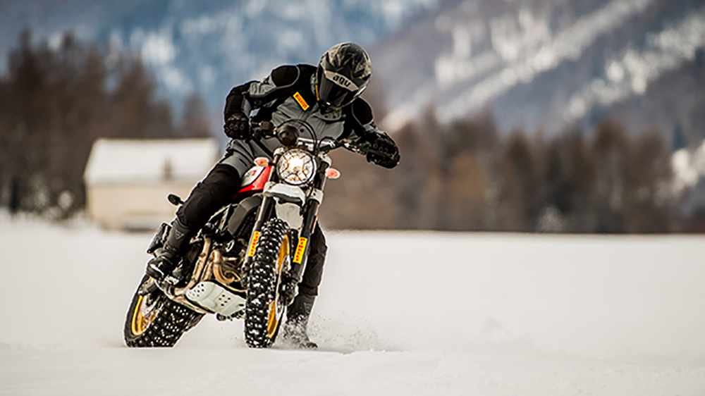 18106_04_l_inverno_di_pirelli